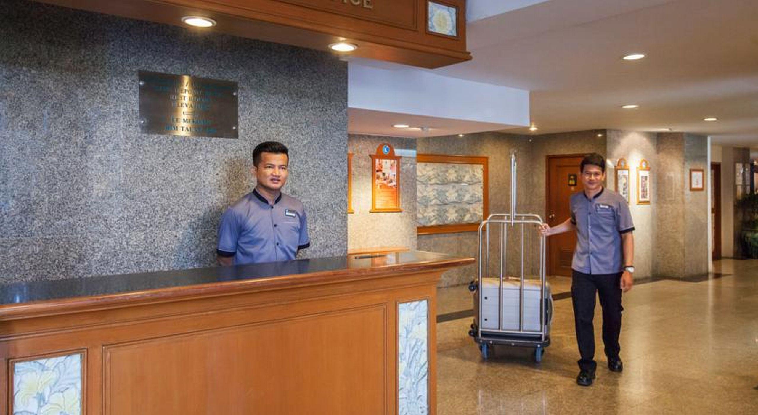 Cholchan Pattaya Beach Resort - Sha Extra Plus Extérieur photo